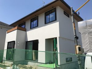 20210421-IMG_2354　彩木バルコニー手摺　AYMB04の施工例